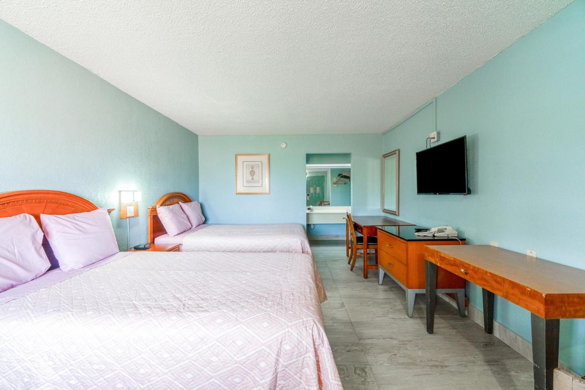 Lone Star Inn & Suites By Oyo Harlingen Tx Екстер'єр фото